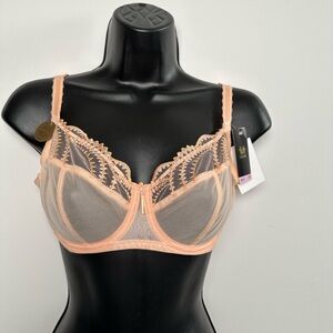 WALCOAL, NWT, “ Peach Lace Underwire Bra 32D, Coquette, “Ultimate Lift”